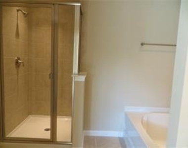 456 Fieldview Lane - Photo Thumbnail 8