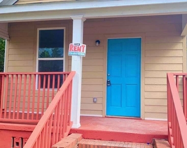 248 Madison Street - Photo Thumbnail 1