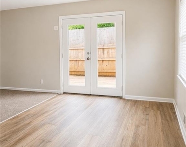 2401 Dawn Court - Photo Thumbnail 3