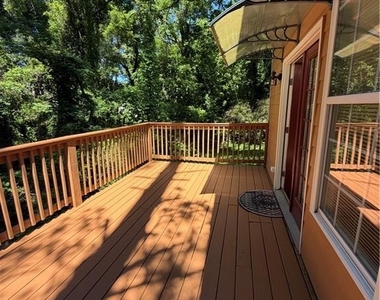 1903 Chattahoochee Place - Photo Thumbnail 1