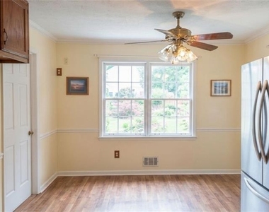 4910 Gold Mine Drive - Photo Thumbnail 4
