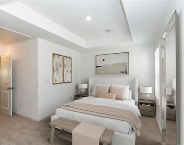 1515 Brantin Drive - Photo Thumbnail 11