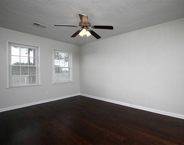 1018 Old Holcomb Bridge Road - Photo Thumbnail 20
