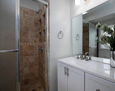 1018 Old Holcomb Bridge Road - Photo Thumbnail 19