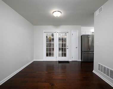 1018 Old Holcomb Bridge Road - Photo Thumbnail 9
