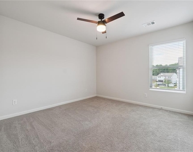 100 Fernbrook Trail - Photo Thumbnail 15