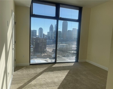 270 17th Street Nw - Photo Thumbnail 9
