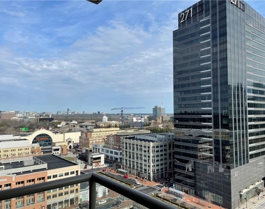 270 17th Street Nw - Photo Thumbnail 4