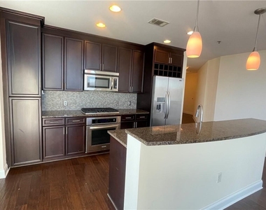 270 17th Street Nw - Photo Thumbnail 18