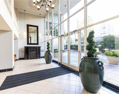 2479 Peachtree Road Ne - Photo Thumbnail 24