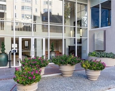 2479 Peachtree Road Ne - Photo Thumbnail 25
