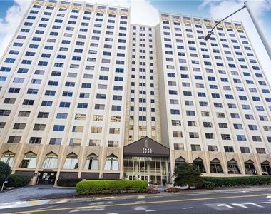 2479 Peachtree Road Ne - Photo Thumbnail 1