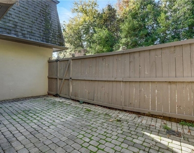 9 Ivy Gates Ne - Photo Thumbnail 28
