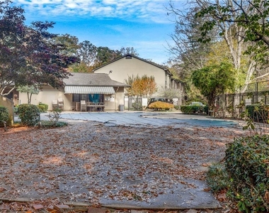 9 Ivy Gates Ne - Photo Thumbnail 31