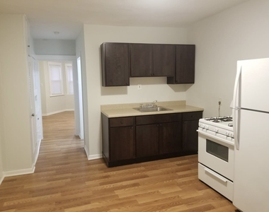 2026 N Kedvale Avenue - Photo Thumbnail 3