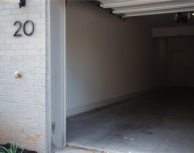 1350 May Avenue Se - Photo Thumbnail 2