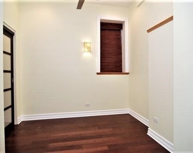 1744 W Augusta Boulevard - Photo Thumbnail 7