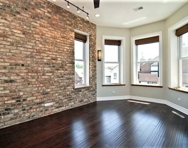 1744 W Augusta Boulevard - Photo Thumbnail 4