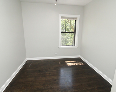 1542 W Waveland Avenue - Photo Thumbnail 10