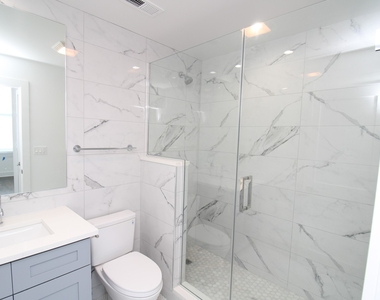1474 N Milwaukee Avenue - Photo Thumbnail 23