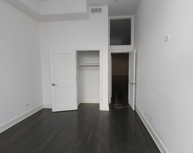 1474 N Milwaukee Avenue - Photo Thumbnail 22