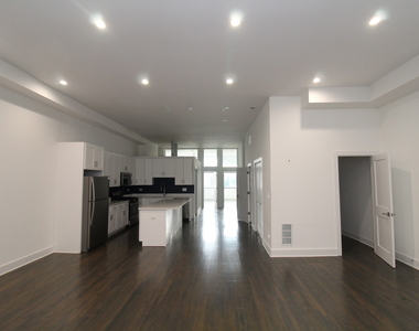 1474 N Milwaukee Avenue - Photo Thumbnail 5