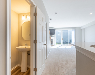 2529 Bordeaux Lane - Photo Thumbnail 8
