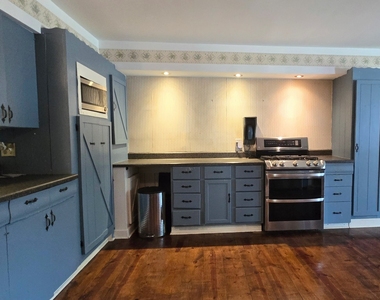 600 Dewey Street - Photo Thumbnail 2
