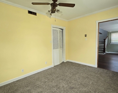 600 Dewey Street - Photo Thumbnail 14