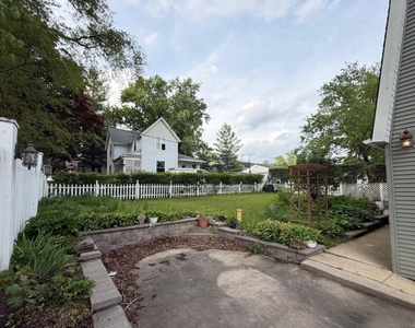600 Dewey Street - Photo Thumbnail 20