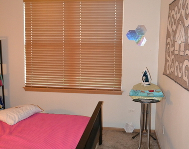 929 Genesee Drive - Photo Thumbnail 9