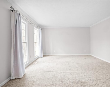 320 Saint Simons Cove - Photo Thumbnail 3
