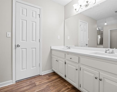 320 Saint Simons Cove - Photo Thumbnail 25
