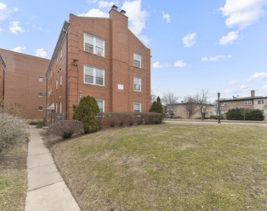 132 Ridge Avenue - Photo Thumbnail 12