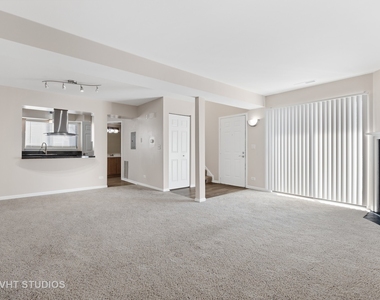 1517 Westminster Drive - Photo Thumbnail 21