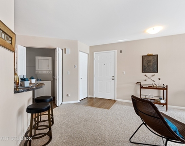 1517 Westminster Drive - Photo Thumbnail 14