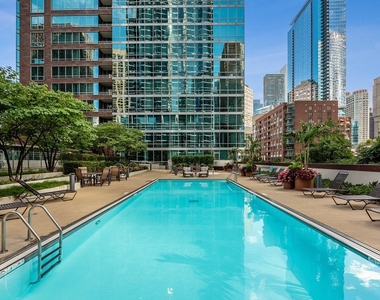 505 N Mcclurg Court - Photo Thumbnail 31