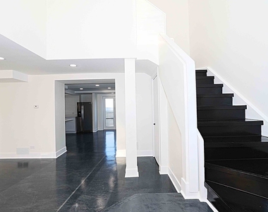 6337 Roosevelt Road - Photo Thumbnail 10
