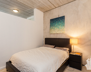 630 N Franklin Street - Photo Thumbnail 10