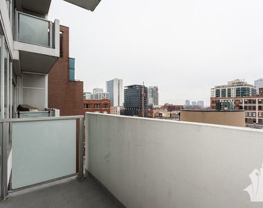 630 N Franklin Street - Photo Thumbnail 13