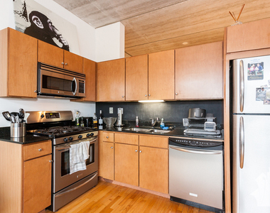 630 N Franklin Street - Photo Thumbnail 1