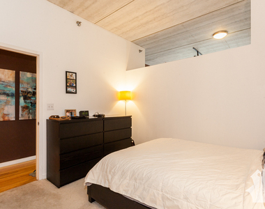 630 N Franklin Street - Photo Thumbnail 9