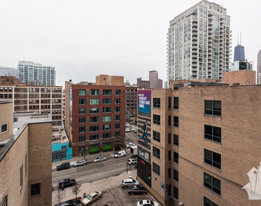 630 N Franklin Street - Photo Thumbnail 15