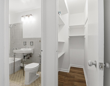 6118 N Sheridan Road - Photo Thumbnail 12