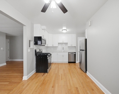 425 S Kenilworth Avenue - Photo Thumbnail 14