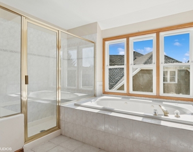 2327 Flat Rock Court - Photo Thumbnail 22