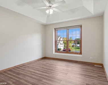 2327 Flat Rock Court - Photo Thumbnail 16