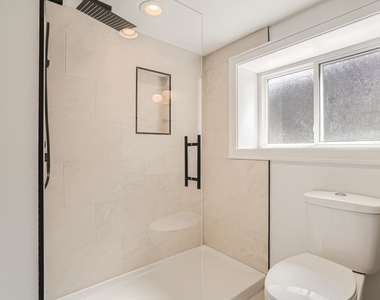 2602 N Springfield Avenue - Photo Thumbnail 21
