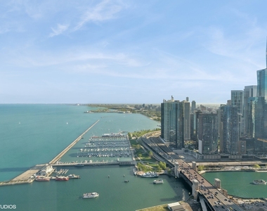 505 N Lake Shore Drive - Photo Thumbnail 12
