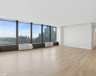 505 N Lake Shore Drive - Photo Thumbnail 1